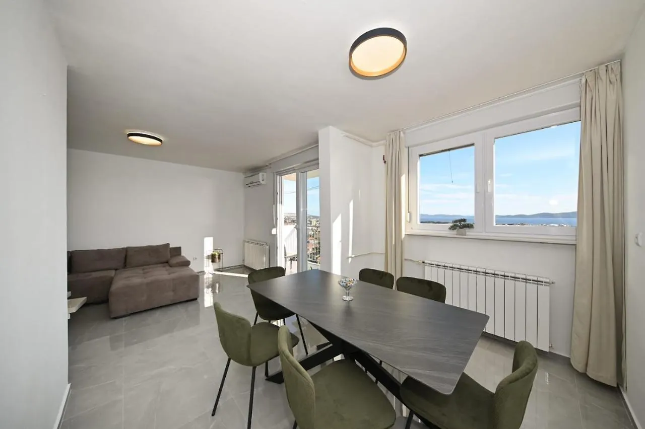 Apartment Apartman Loro 1 Zadar
